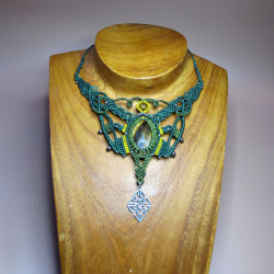 Collier plastron "Neirïn"